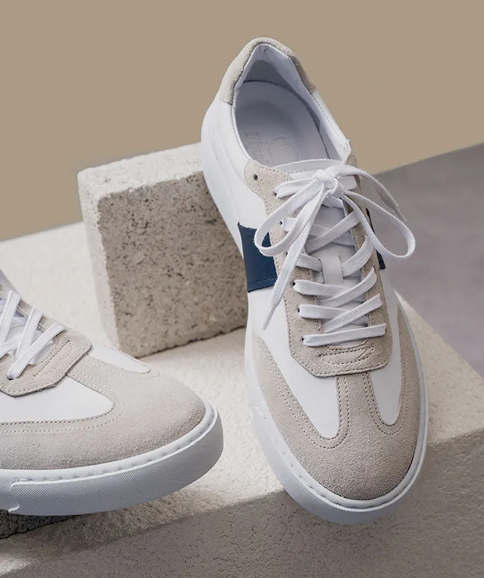 Sneakers LEO Blanc et Bleu Height Boost Dark color