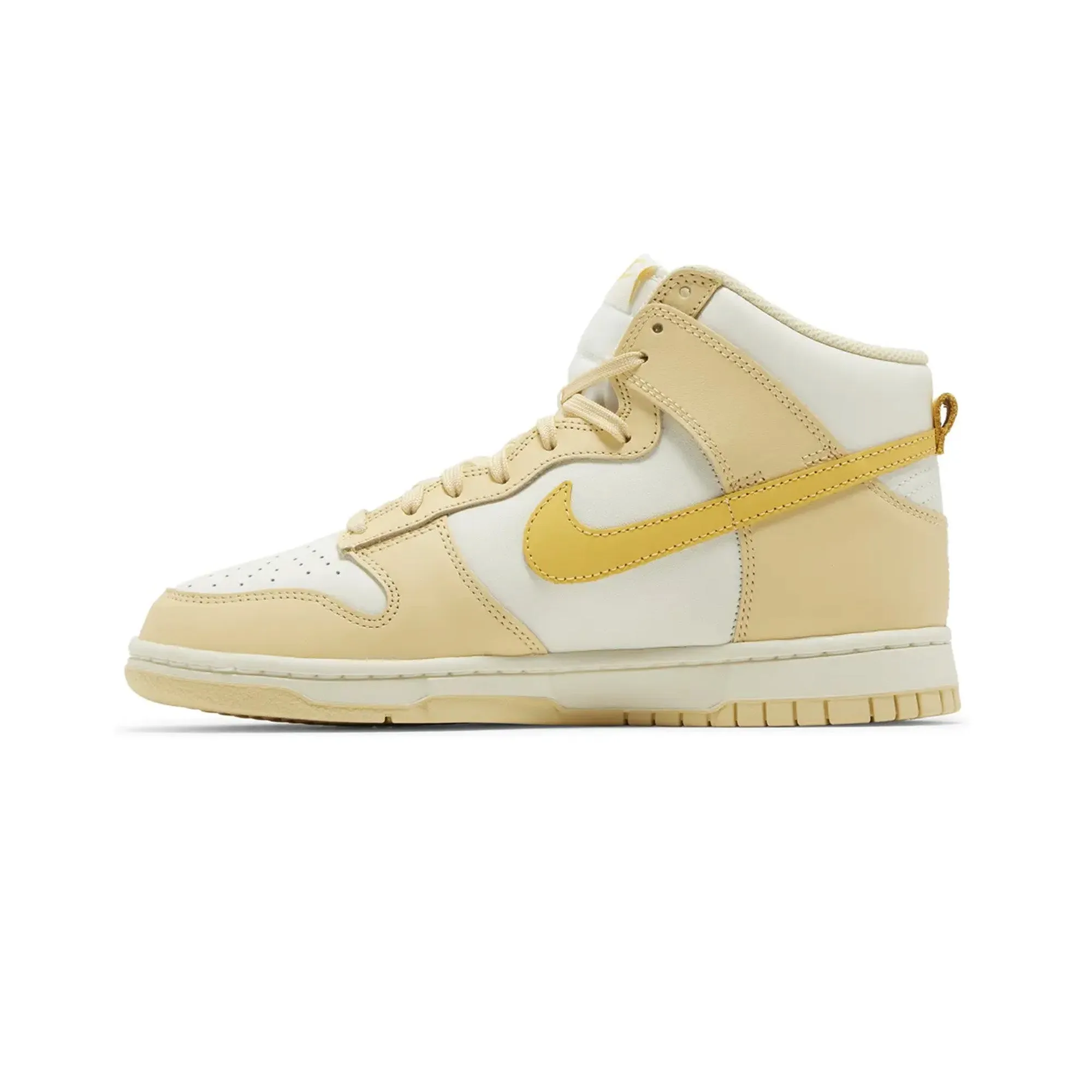 Fresh Tone Flexible Fit Nike Dunk High 'Pale Vanilla Topaz Gold' Women's (2023)