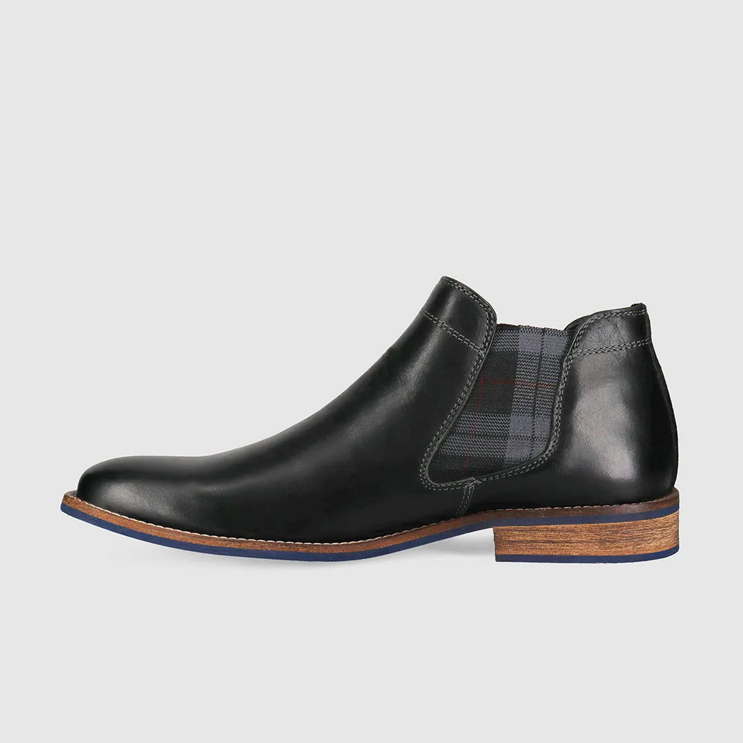 French Shade Core Edge Drake Chelsea Boots Black