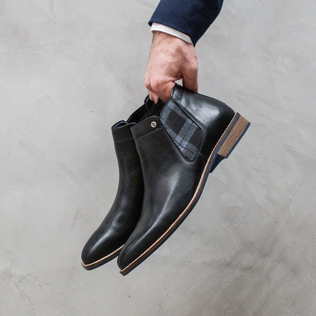 Slip Resistant Weather Resistant User Everyday Style Casual Ready Drake Chelsea Boots Black