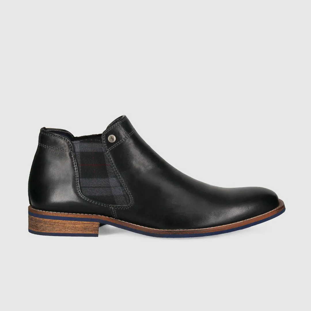 Style Meets Drake Chelsea Boots Black Low Profile Sun Jog
