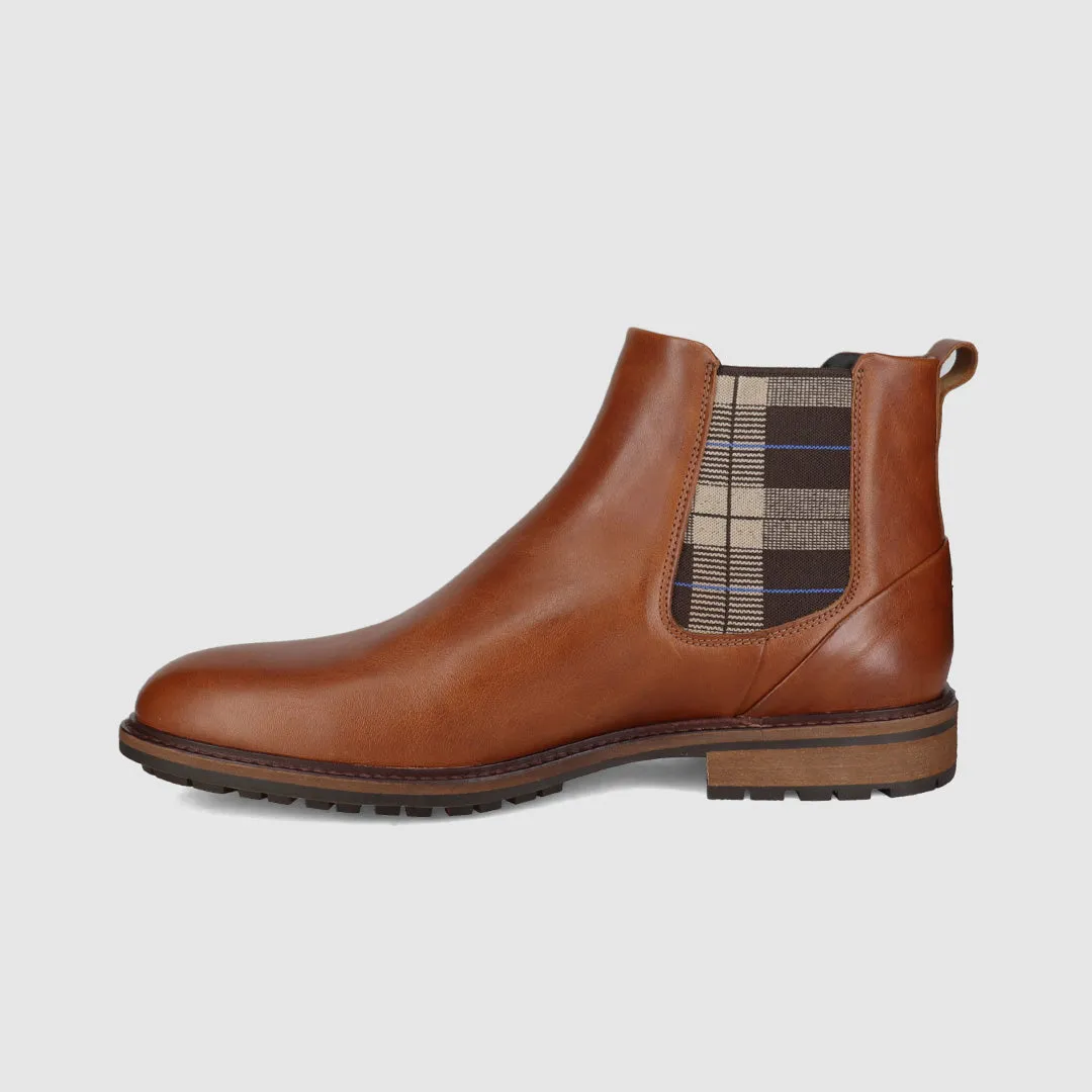 Faraday Chelsea Boots Tan Flexible Construction Silver Glow