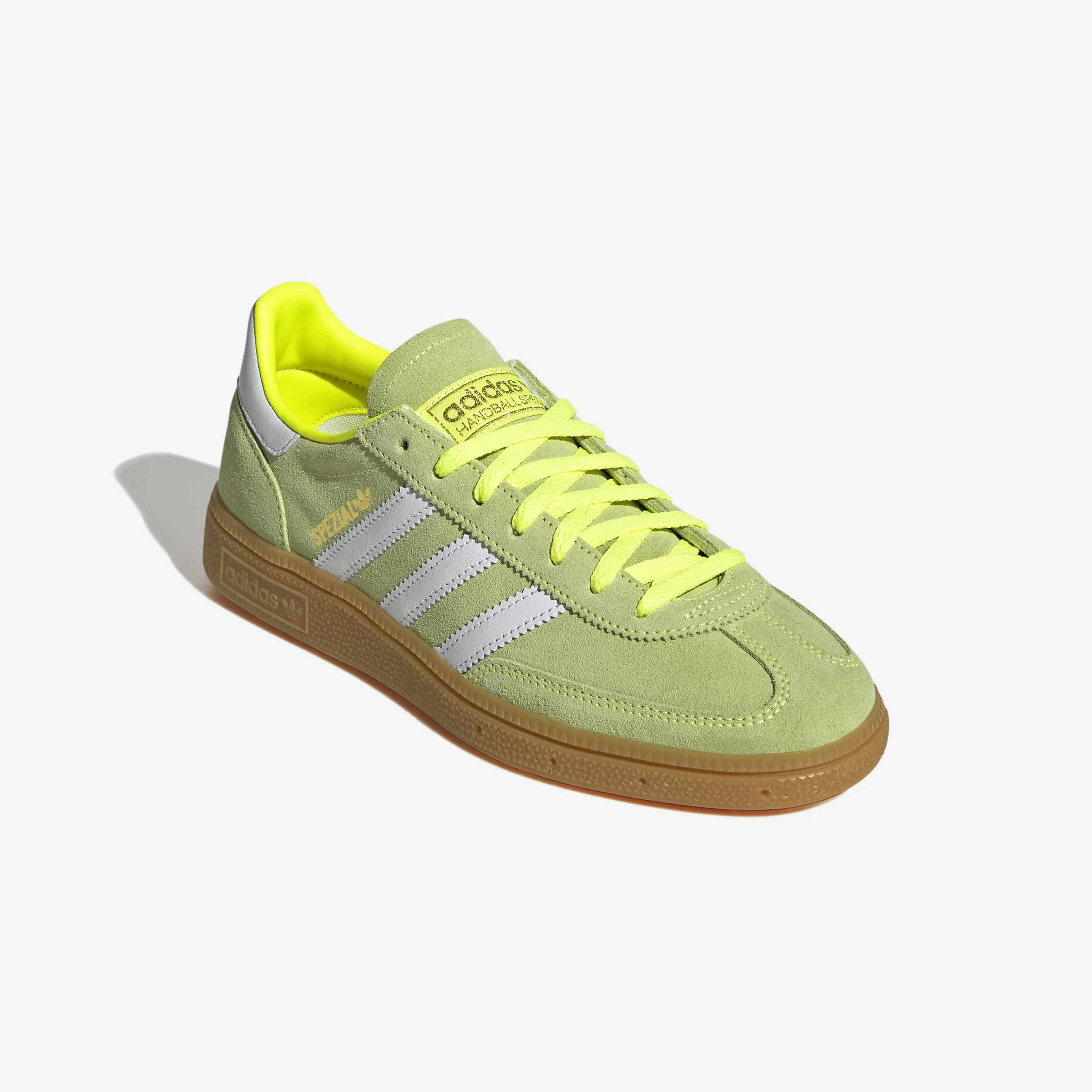 Wide toe box Match Fit Wmns Handball Spezial