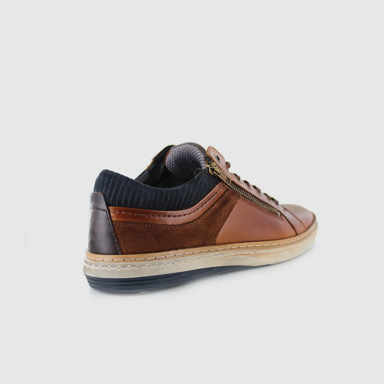 Effortless Look Busy Streets Whistle Casual Shoes Tan