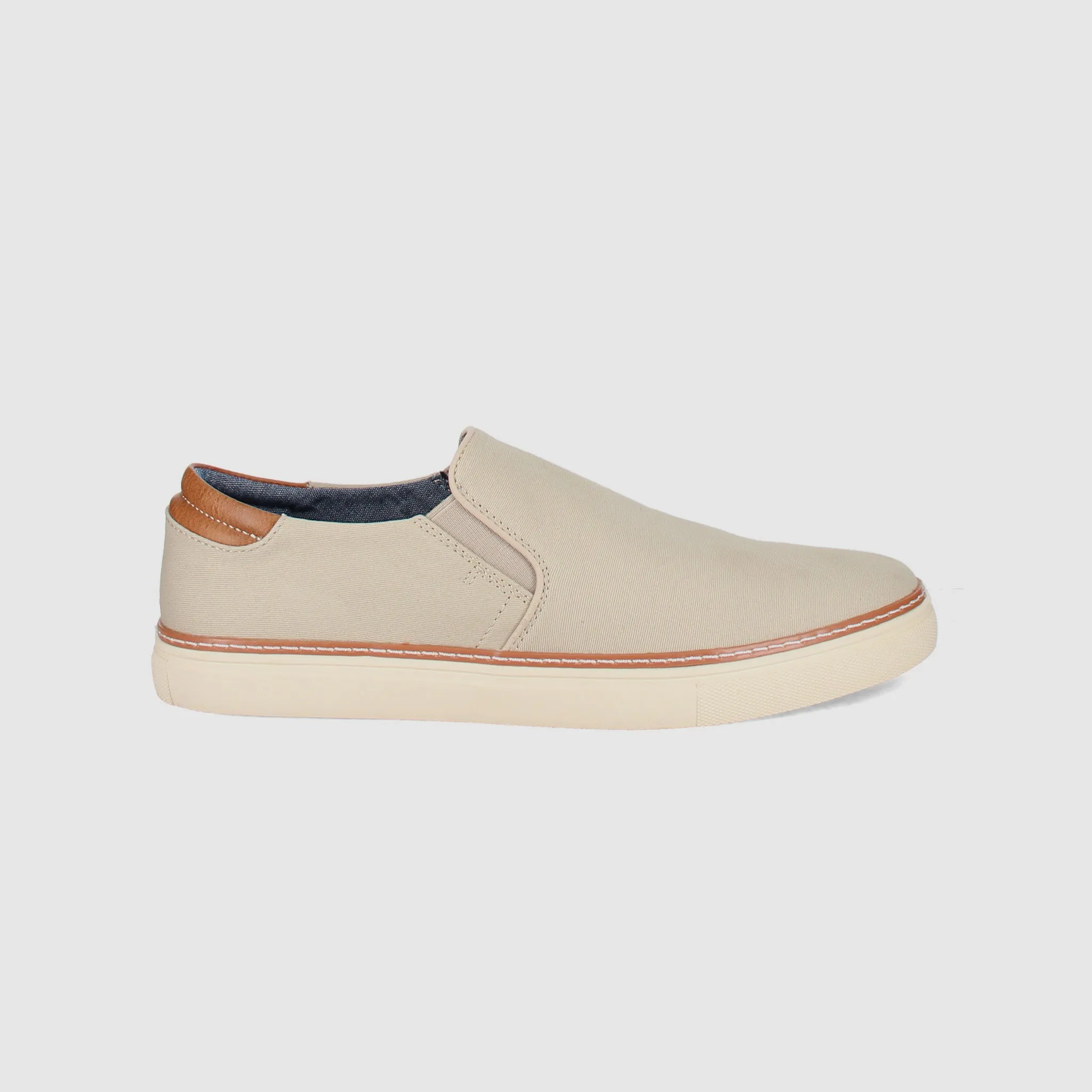 Easy Clean Streamlined Design Bradley Casual Shoes Sand