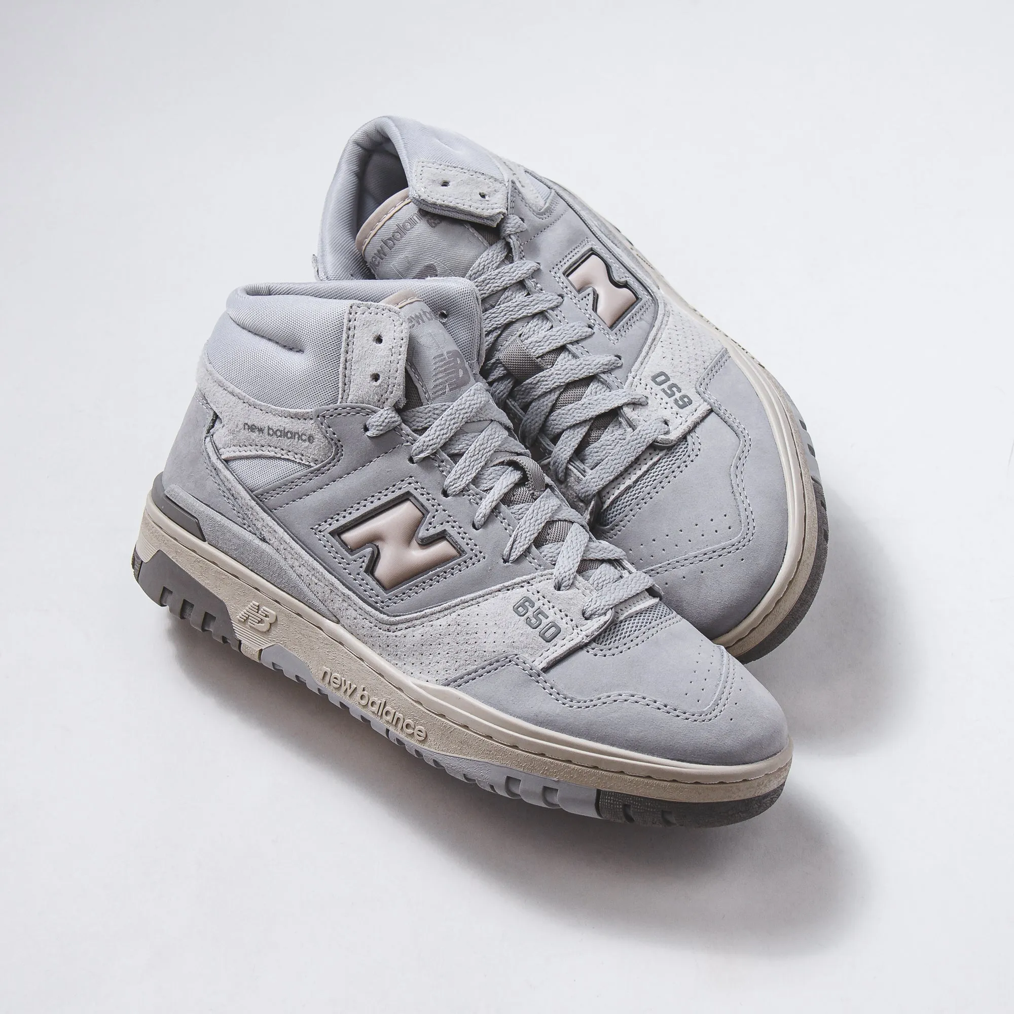 New Balance Men 650 Light Aluminum BB650RGG Dual Tone