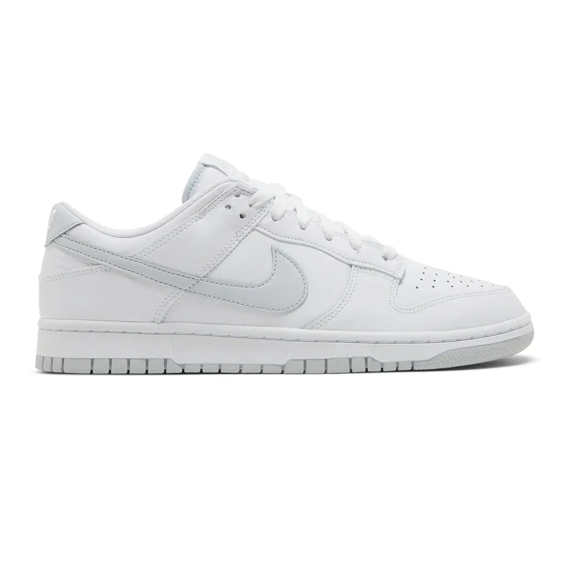 Gym Life Nike Dunk Low 'Pure Platinum Grey'
