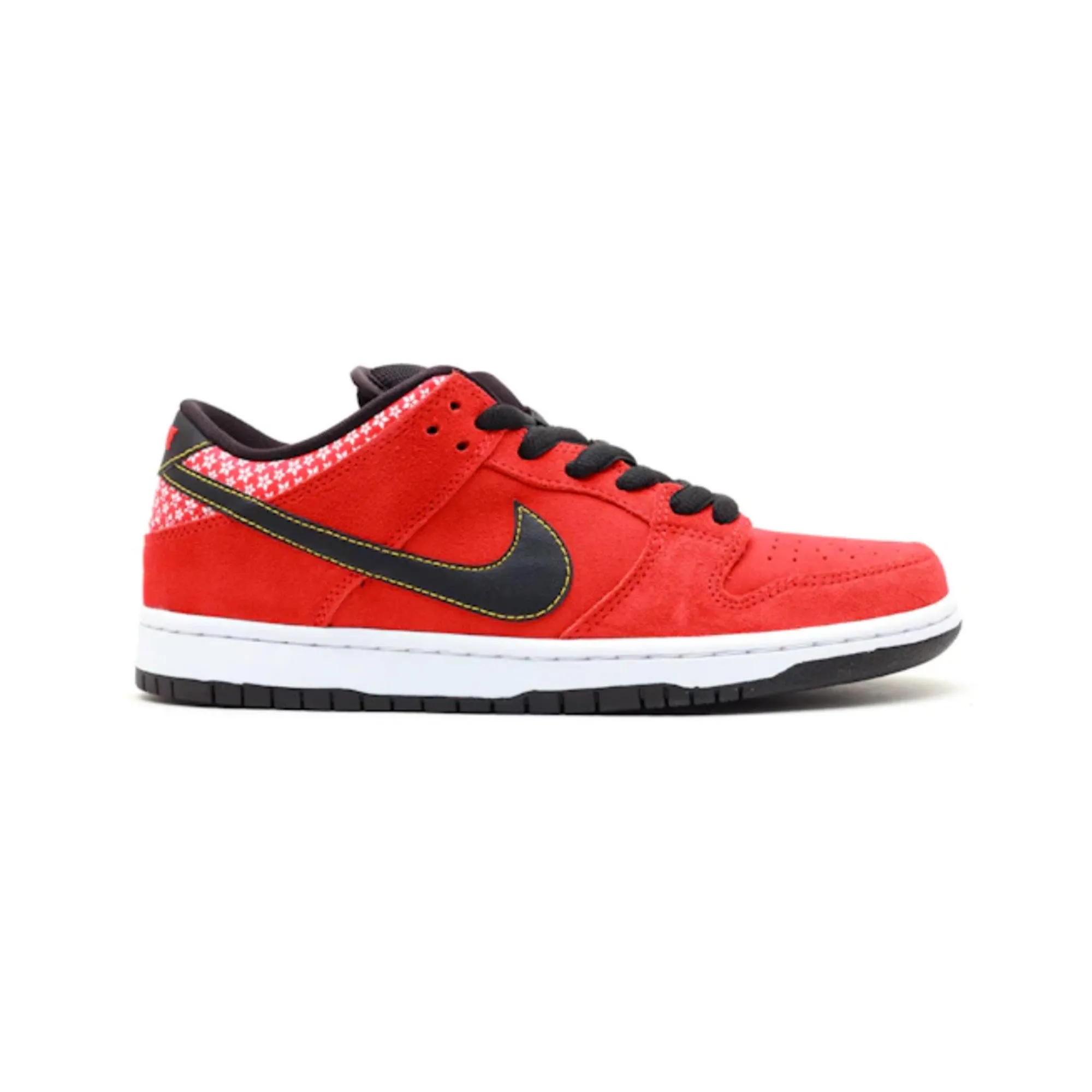 Story Glow Shine Bright Nike SB Dunk Low 'Red Firecracker' (2013)