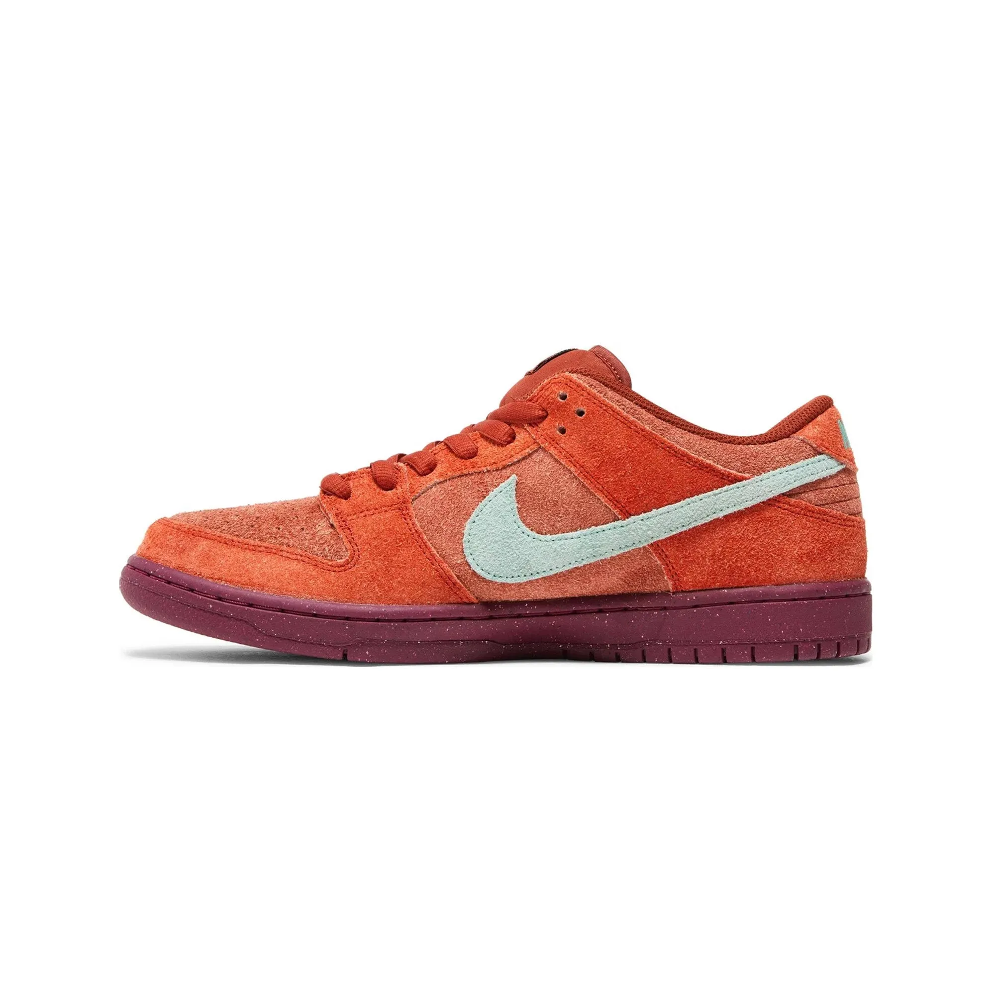 Nike SB Dunk Low 'Mystic Red Rosewood' (2023) Durable Build Move Light