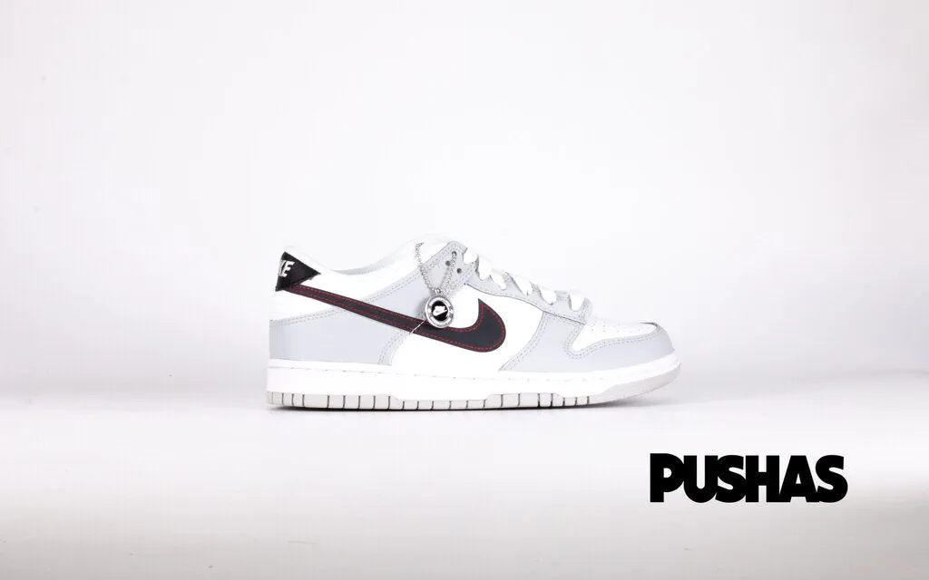 Dunk Low SE 'Jackpot' GS (2022) World Step