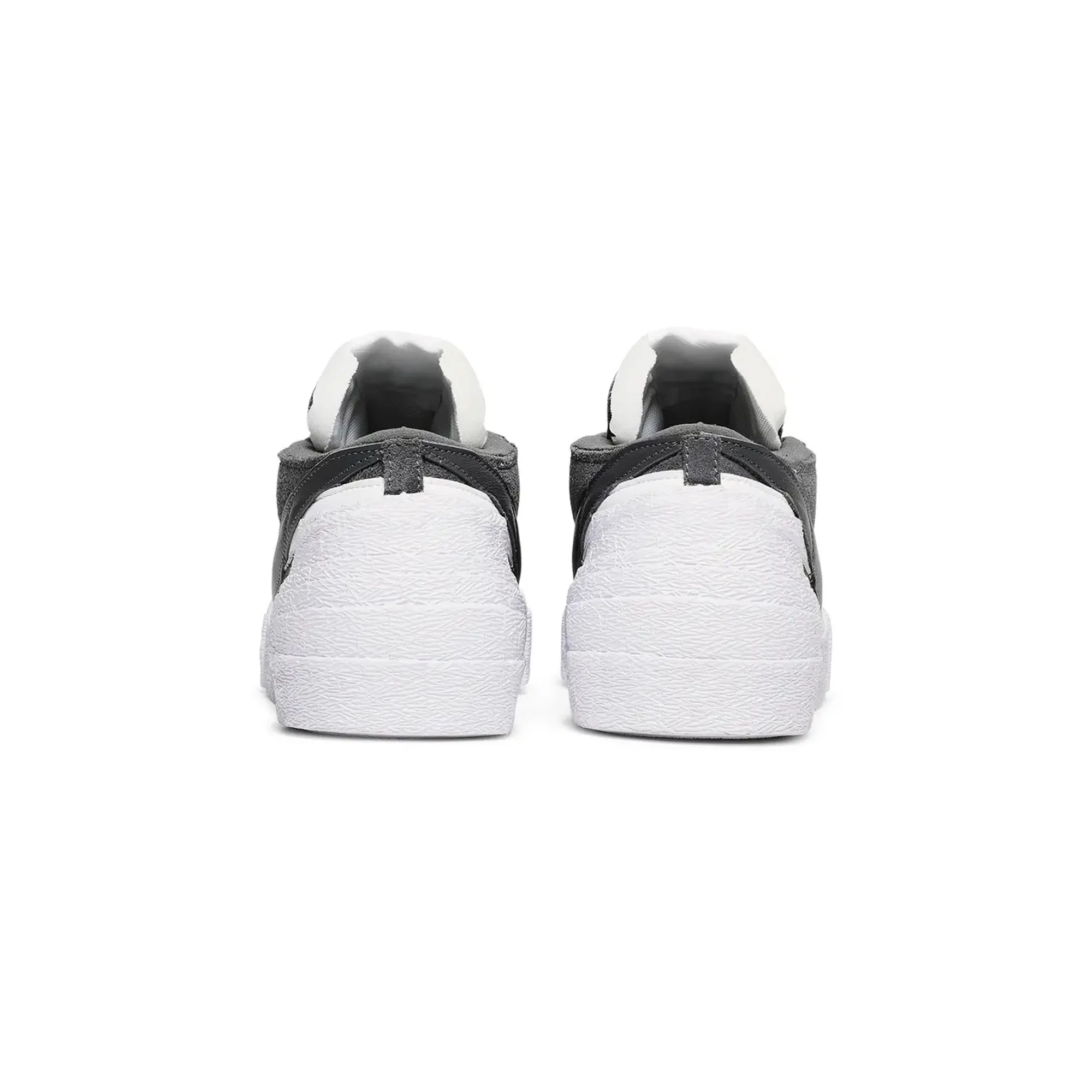Yoga Base Joint Care Nike Blazer Low x Sacai 'Iron Grey'