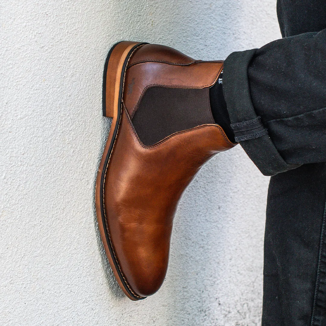 Camera Ready Base Shade Noah Chelsea Boots Tan