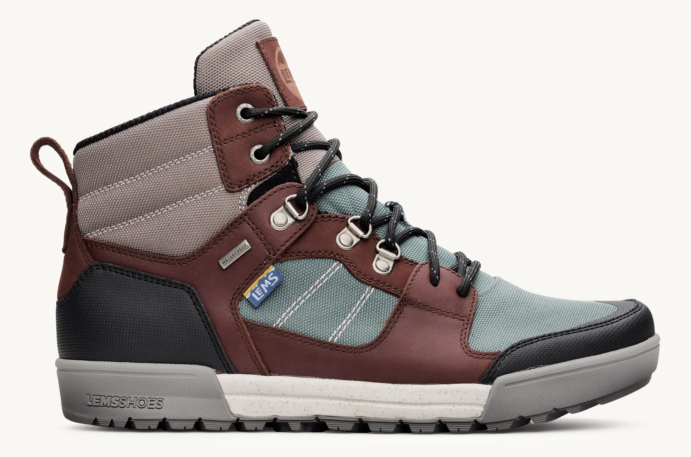 Women's Outlander Waterproof Boot Lightweight Design anti-odor