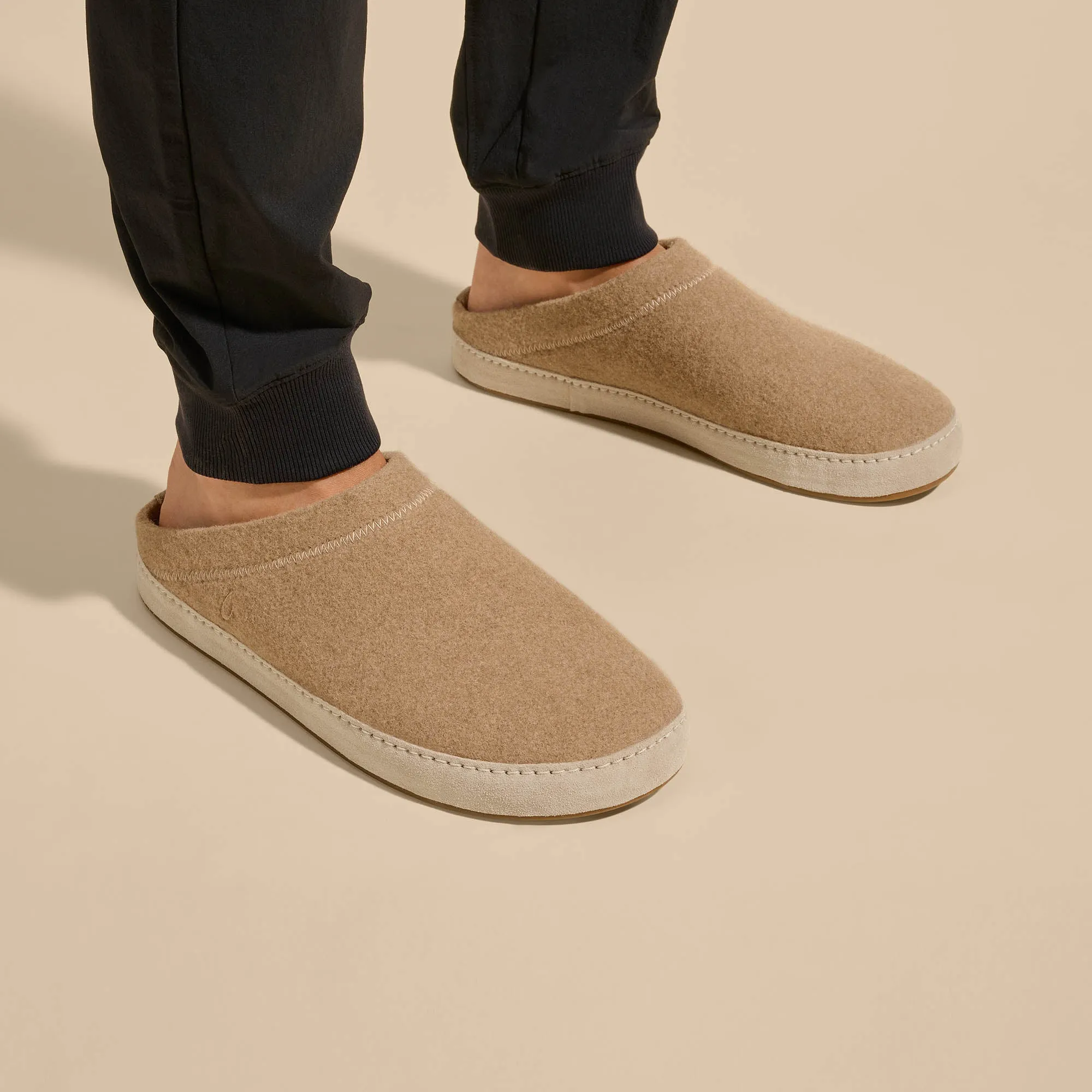 Comfortable Stability Hmani Hulu - Oatmeal