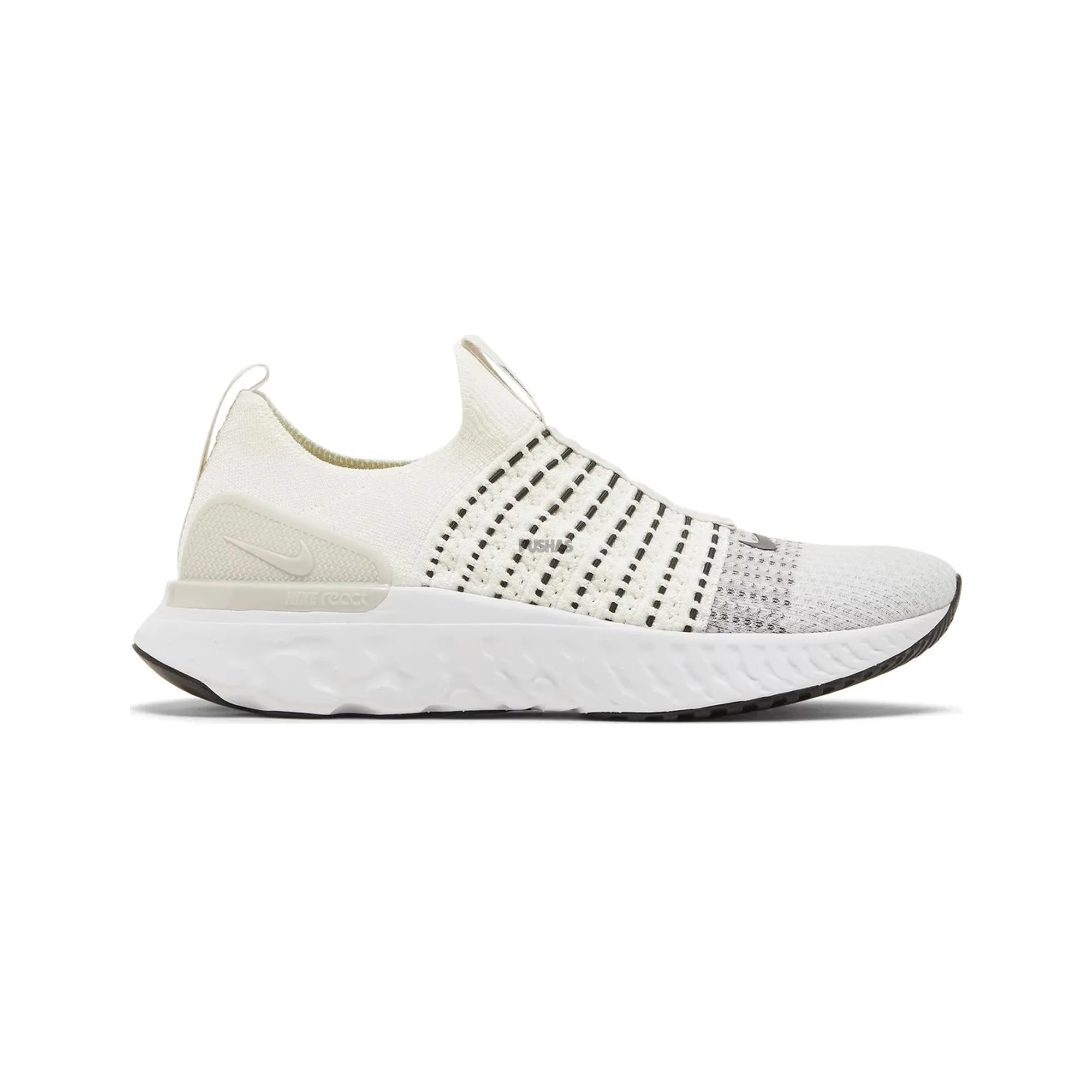 Fashionable Satin Glow Nike React Phantom Run Flyknit 2 'Sail Light Bone' (2022)