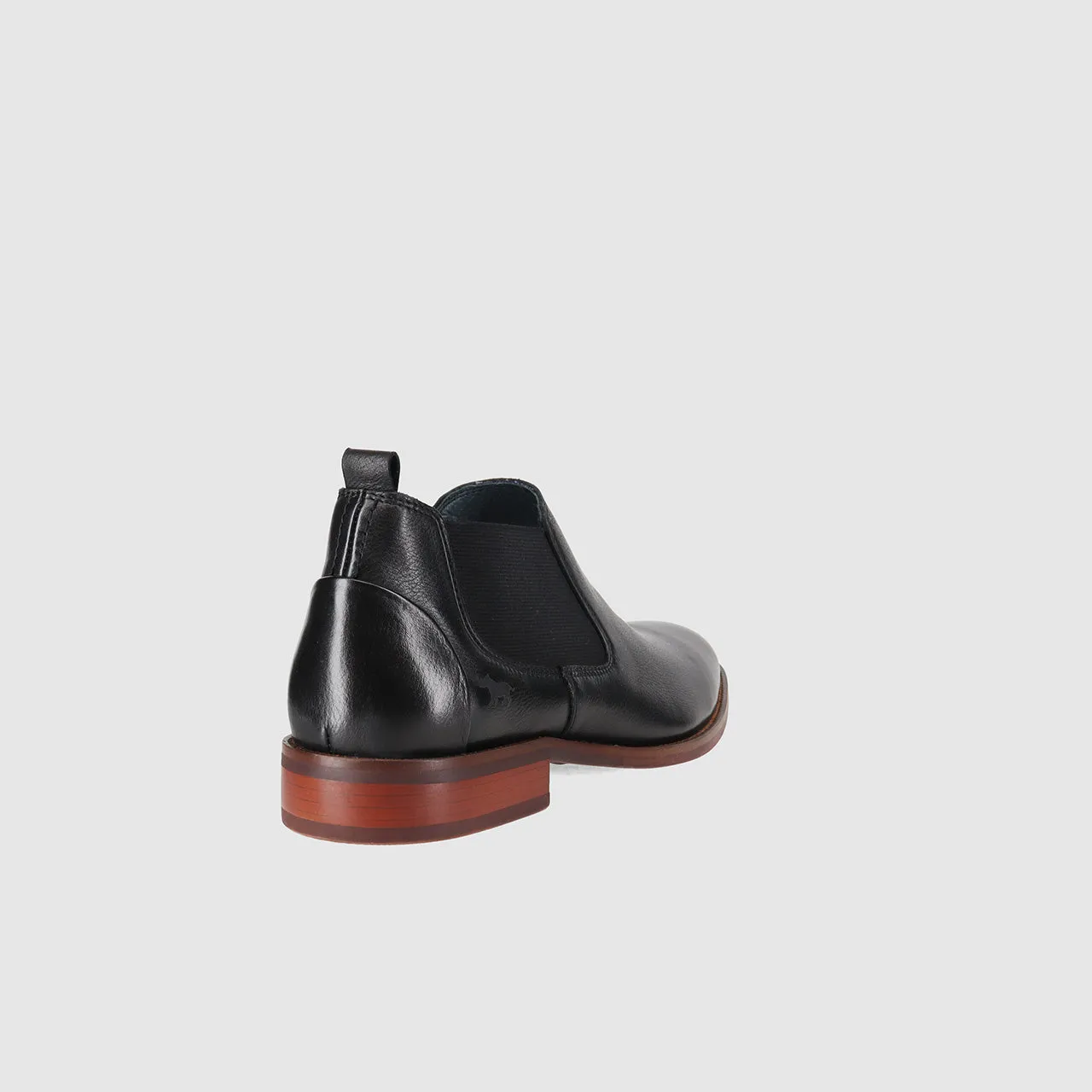 Crisp Look Summer Flow Luis Chelsea Boots Black
