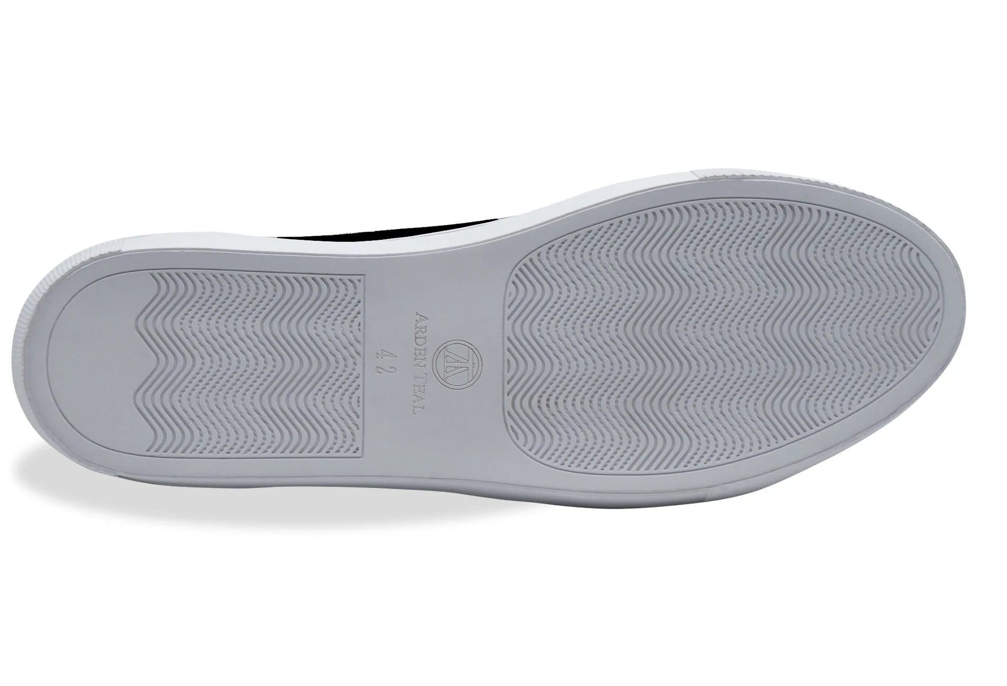 Loreto Black Sneakers Torsion control