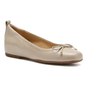 Cadence Bow Metatarsal Effortless Style