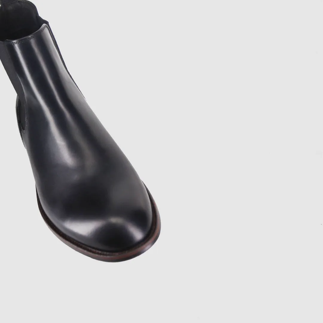 Walk Endure Plymouth Chelsea Boots Black Flexible Frame Rainy Day Commuter