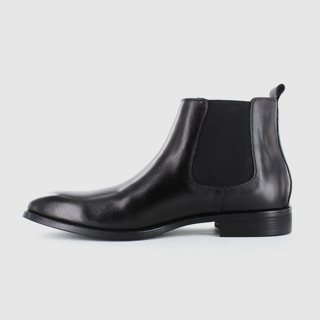 Dawson Chelsea Boots Black Edge Pace Jewelry Launch