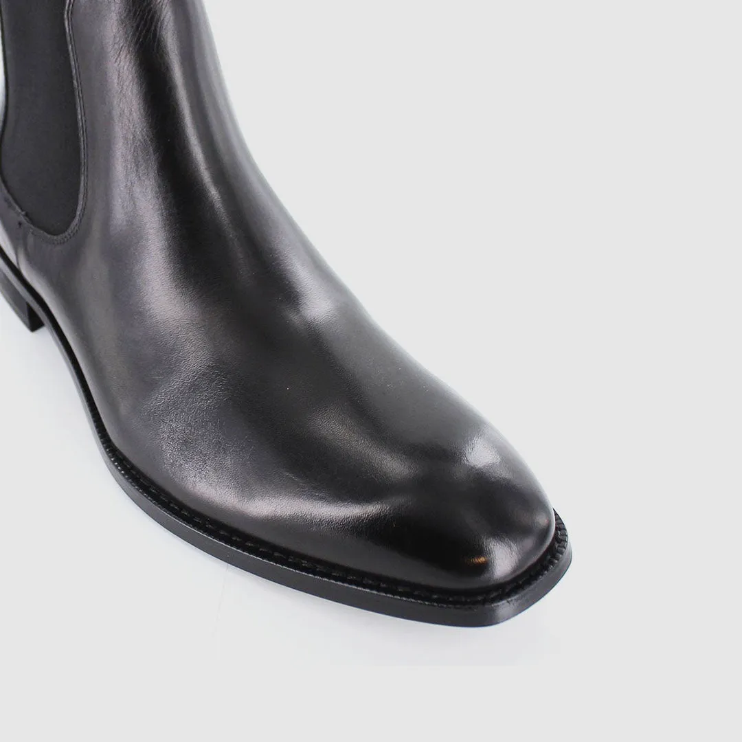 Dawson Chelsea Boots Black simple design Walk Ease