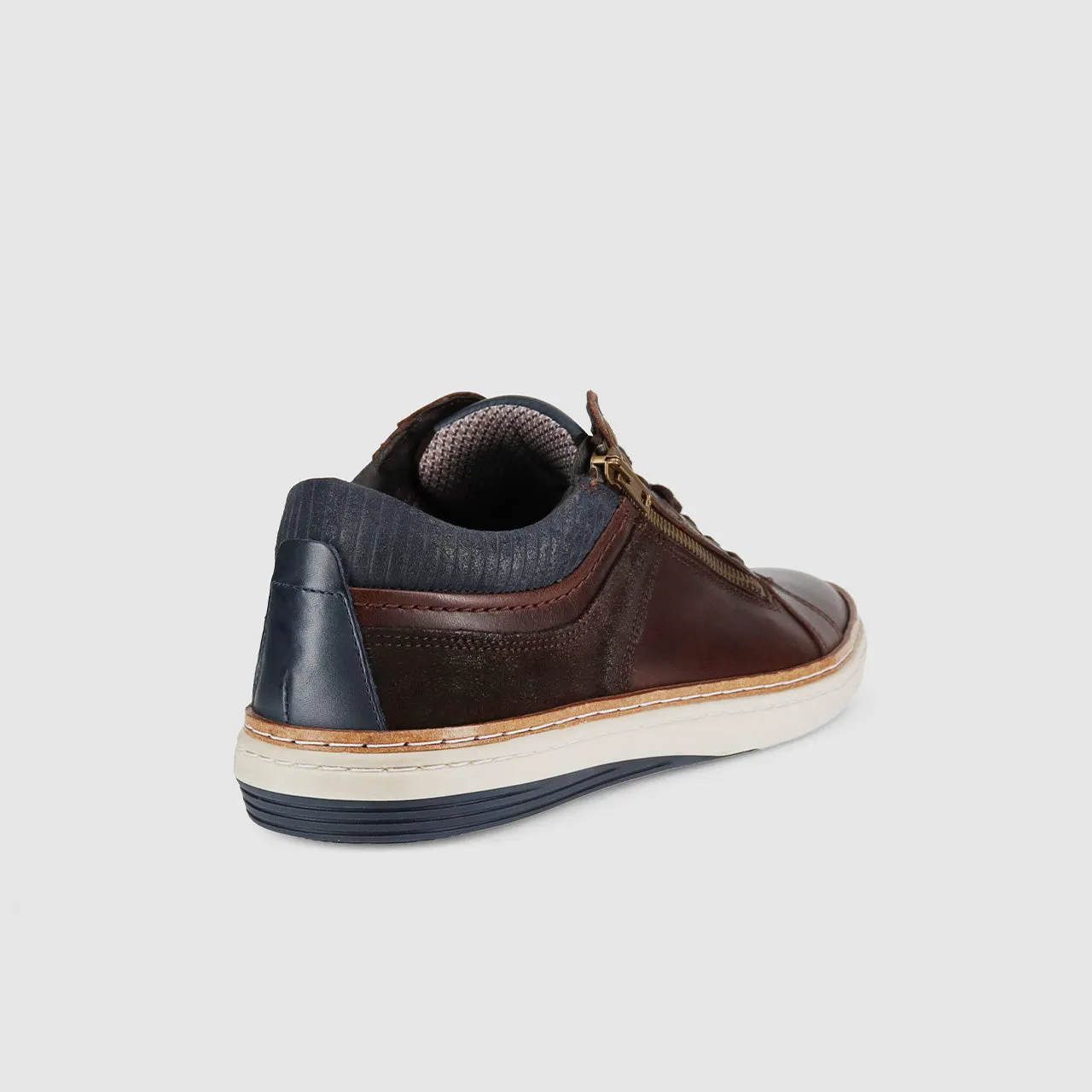 Whistle Casual Shoes Dark Brown Basic Style SlipOnStyle