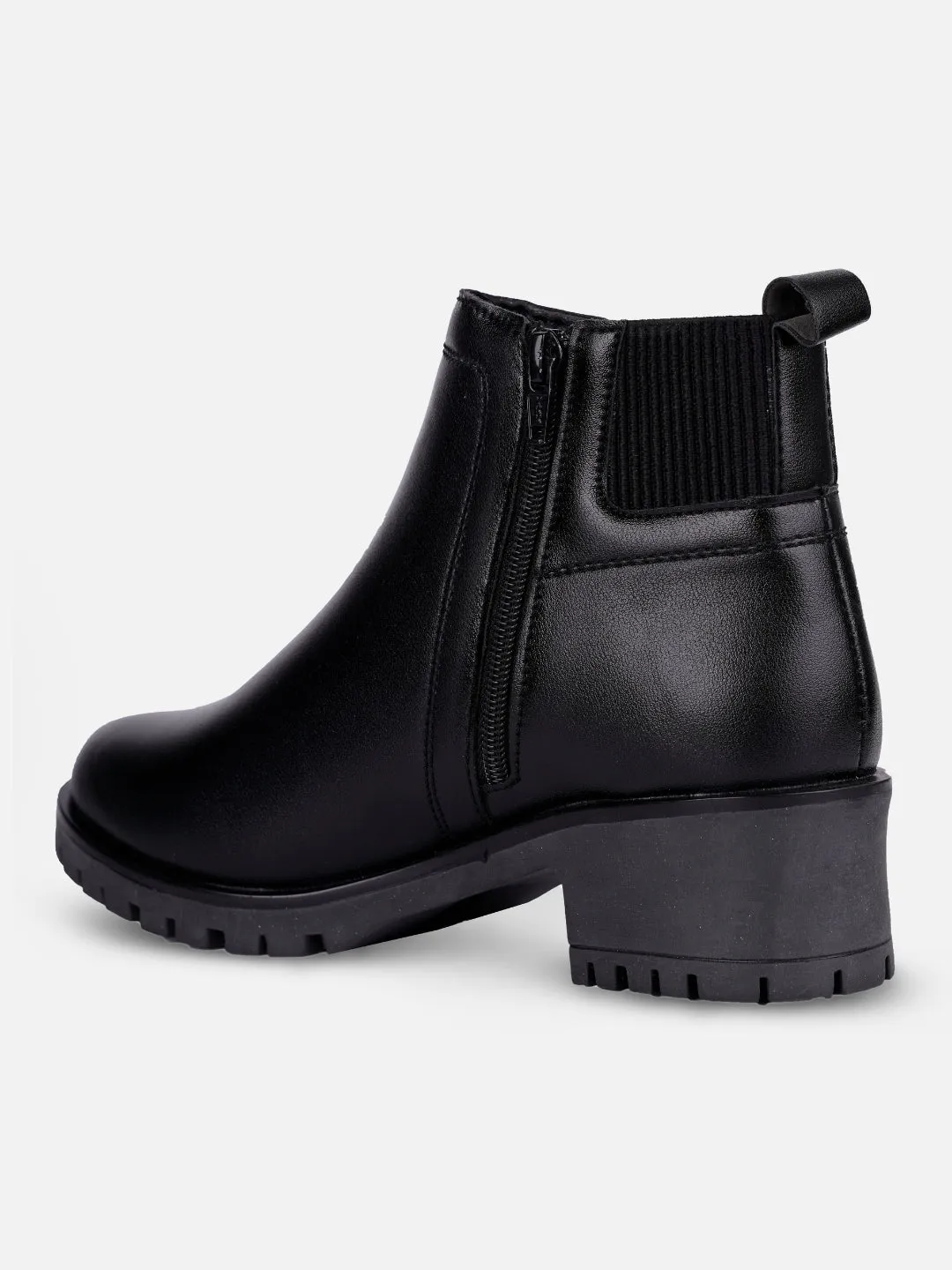 Urban Trail Slip Resistant Rainy Day Commuter Women's Black Ankle Boots (IU5002)