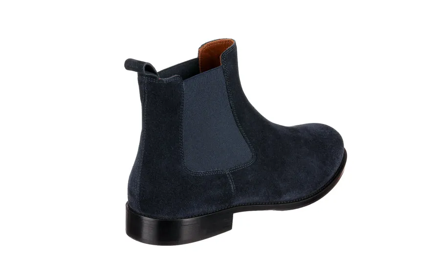 Multi-Purpose Grippy Outsole Trail Runner Bb Jenny Navy