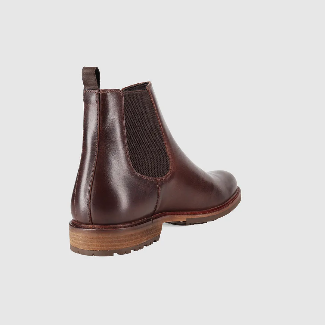 Flexible Frame Remote Hiking Bern Chelsea Boots Dark Brown