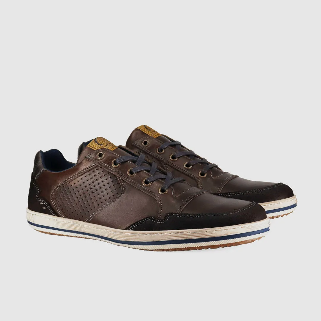 Effortless Walk Fit Tassel Decoration Crest Casual Shoes Black