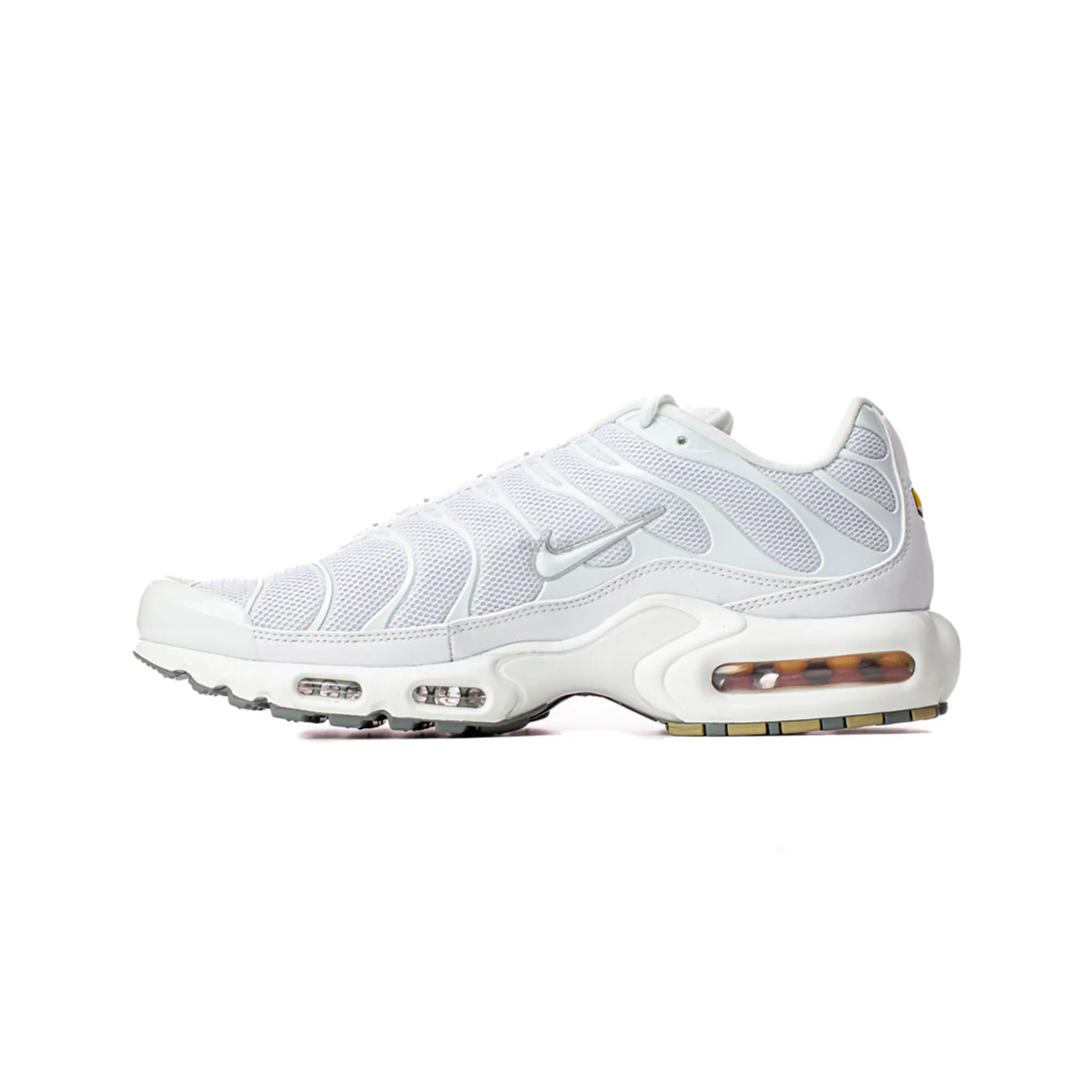 Stylish Silver Shine Nike Air Max Plus TN 'Casper' (2019)