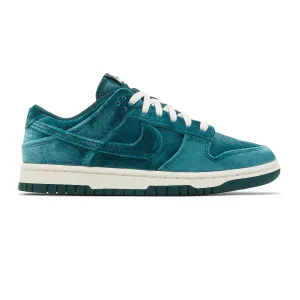 Care Ease Nike Dunk Low 'Velvet Teal' Women's (2022)