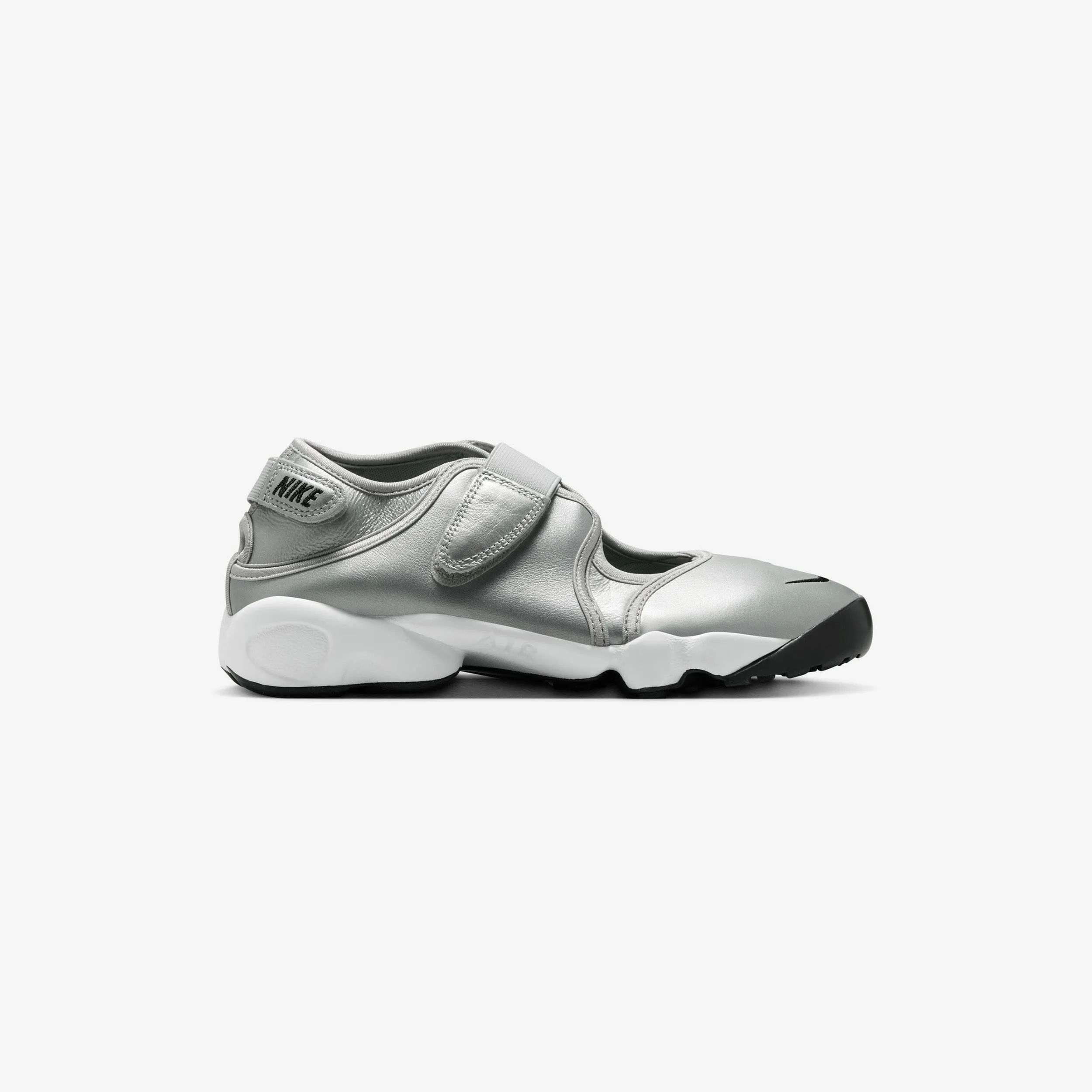 Wardrobe Base Wmns Air Rift