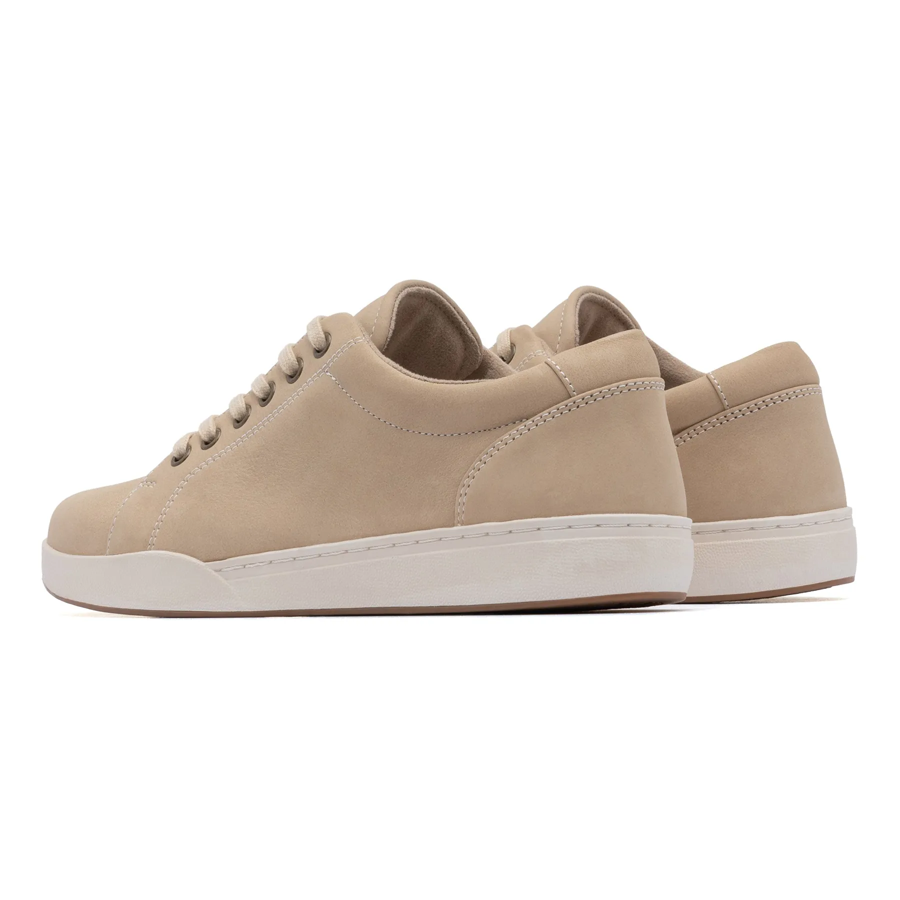 Ice Hike Cushion Boost Encore Sneaker