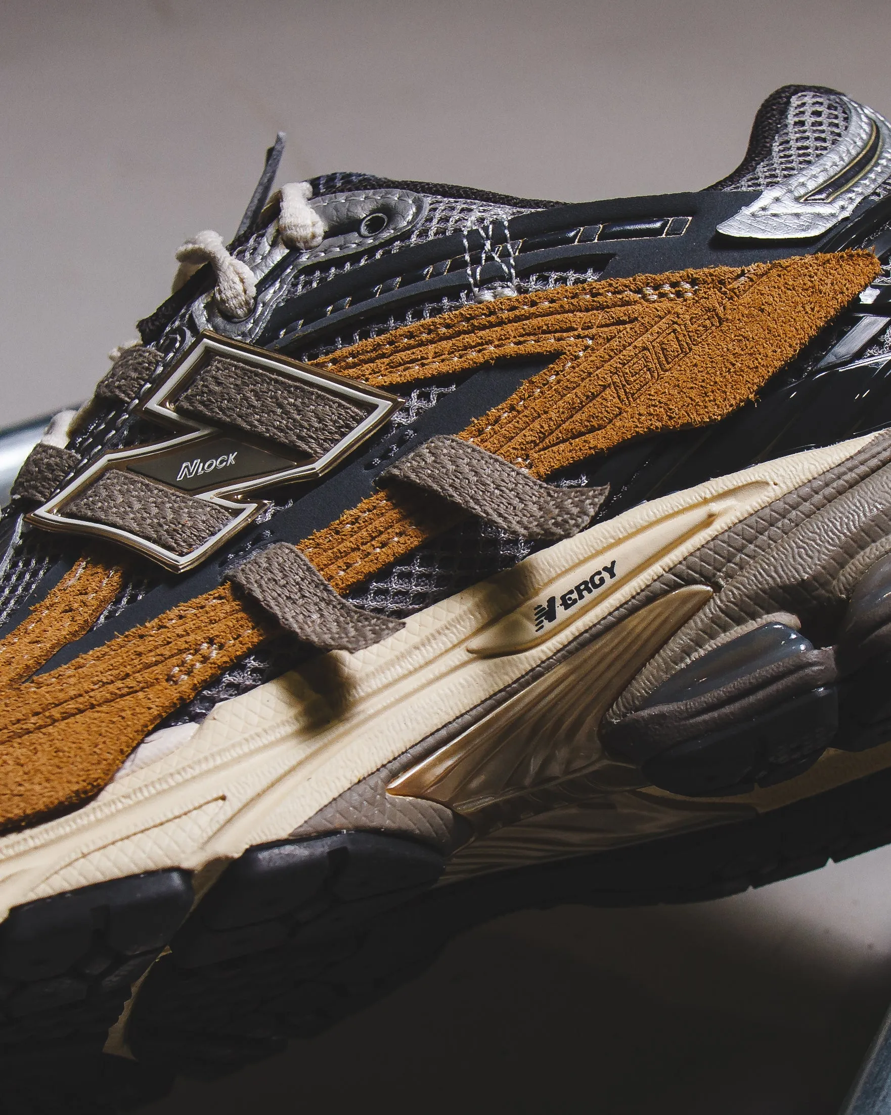 All Day Rainy Day Street Edge New Balance Men 1906A Great Plains U1906AA