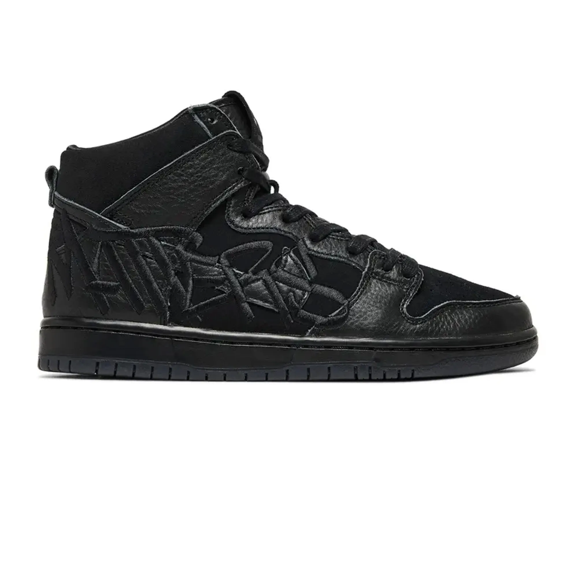 Hiking Style Base Nike SB Dunk x FAUST 'Black Gold' (2022)