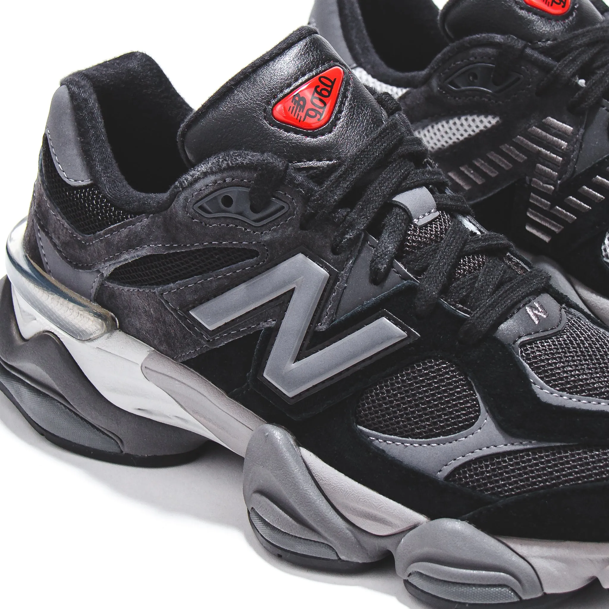 Balance Fit New Balance Men 9060 Black Core U9060BLK