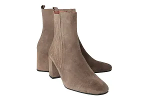 Eco Material Nature Lover Lace Up DAN JOYCE TAUPE