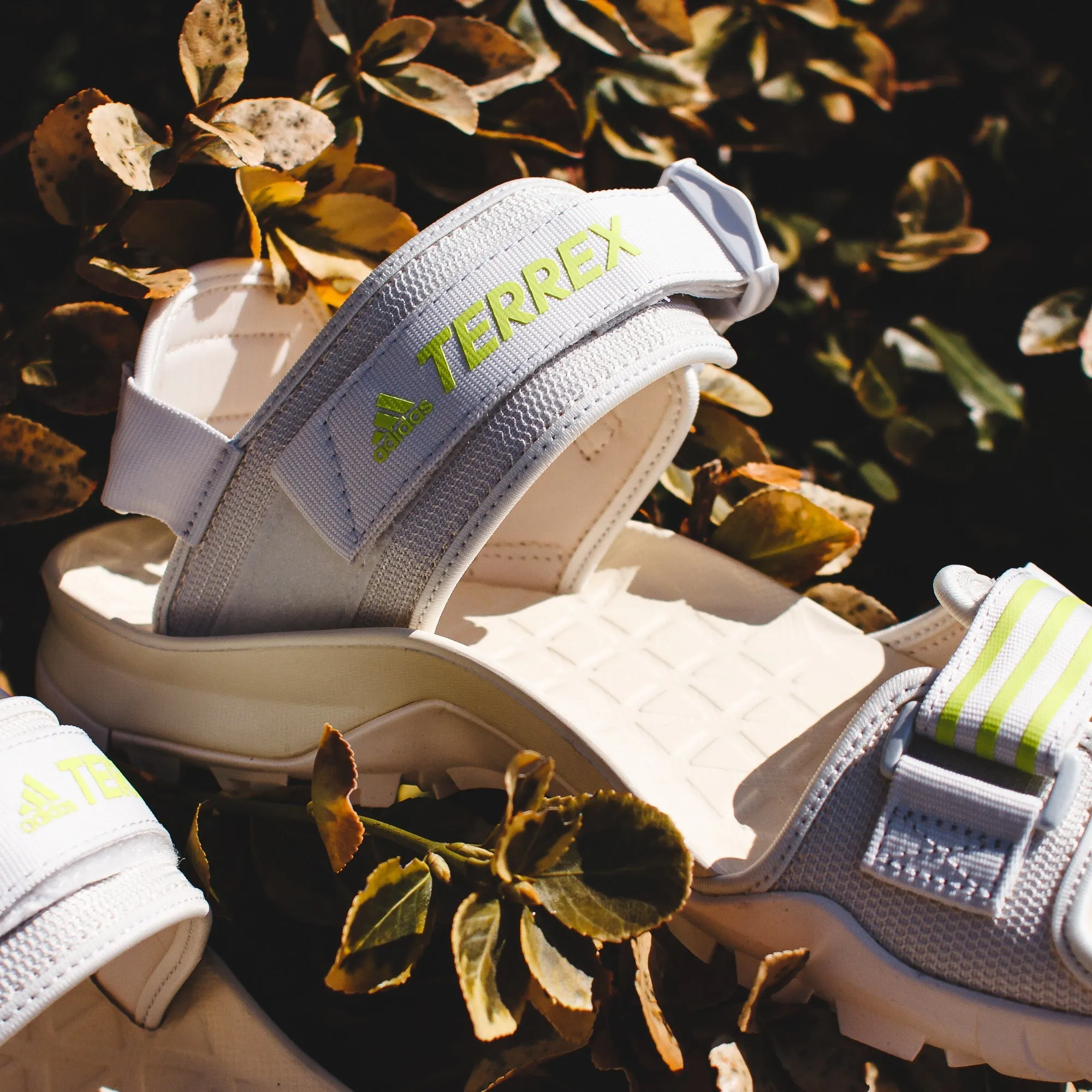 Adidas Outdoor Men Cyprex Ultra Sandal DLX White GZ9208 Frost Safe