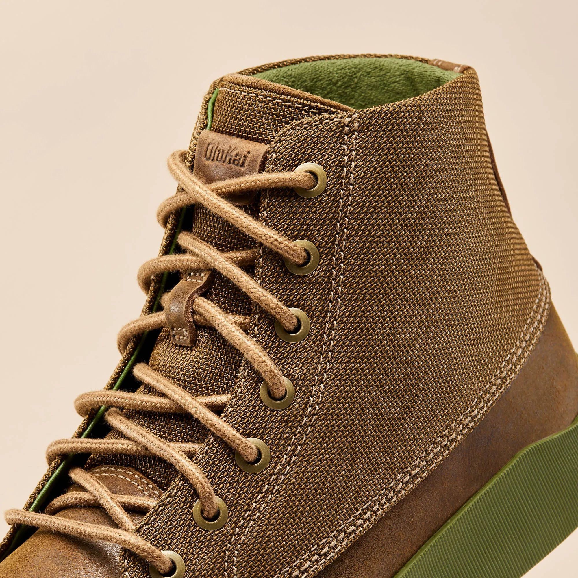M??lina - Mustang Hanu Seamless Comfort Active Nomad Versatile Performance