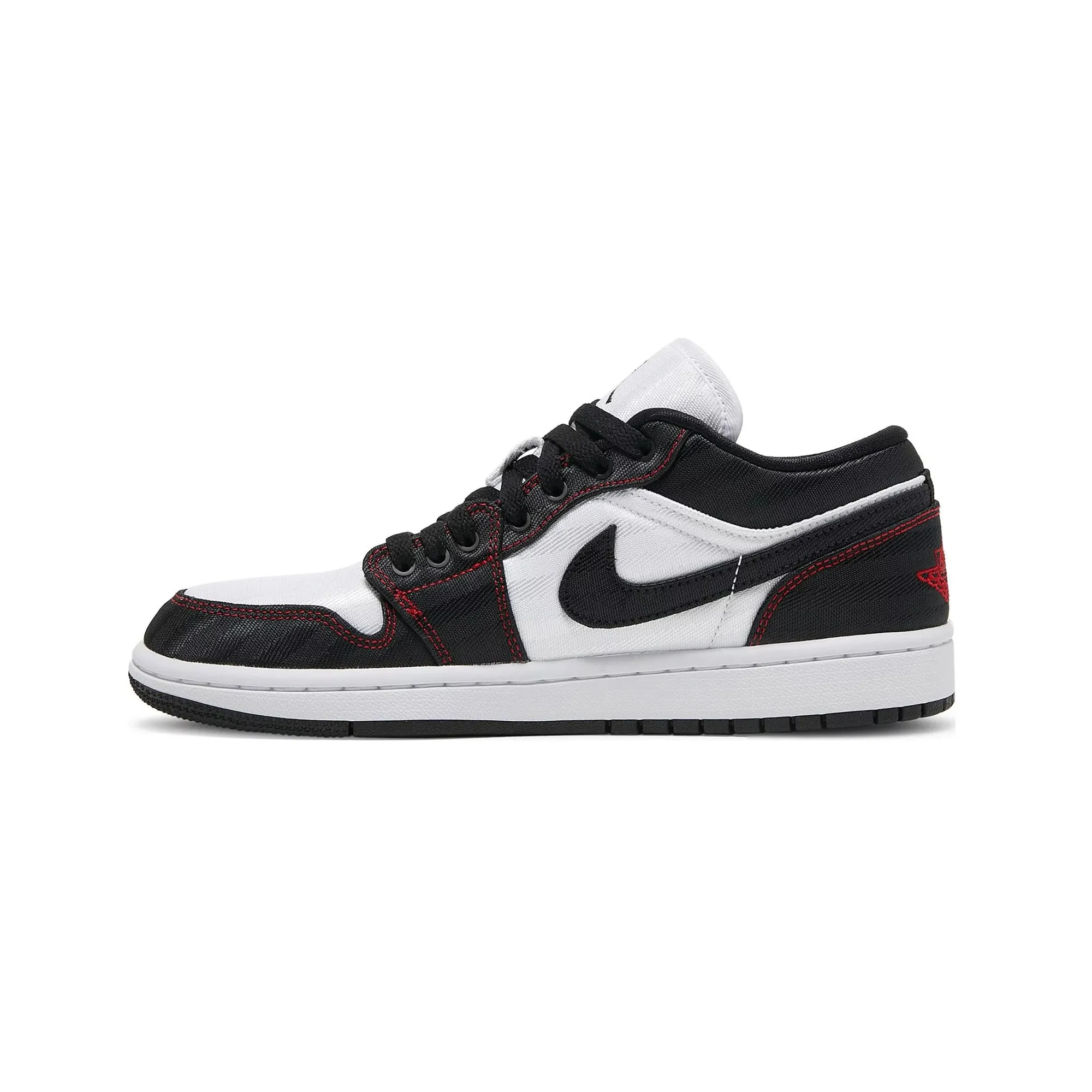 Celebrity Vibe Air Jordan 1 Low SE Utility 'White Black Gym Red' W (2021)