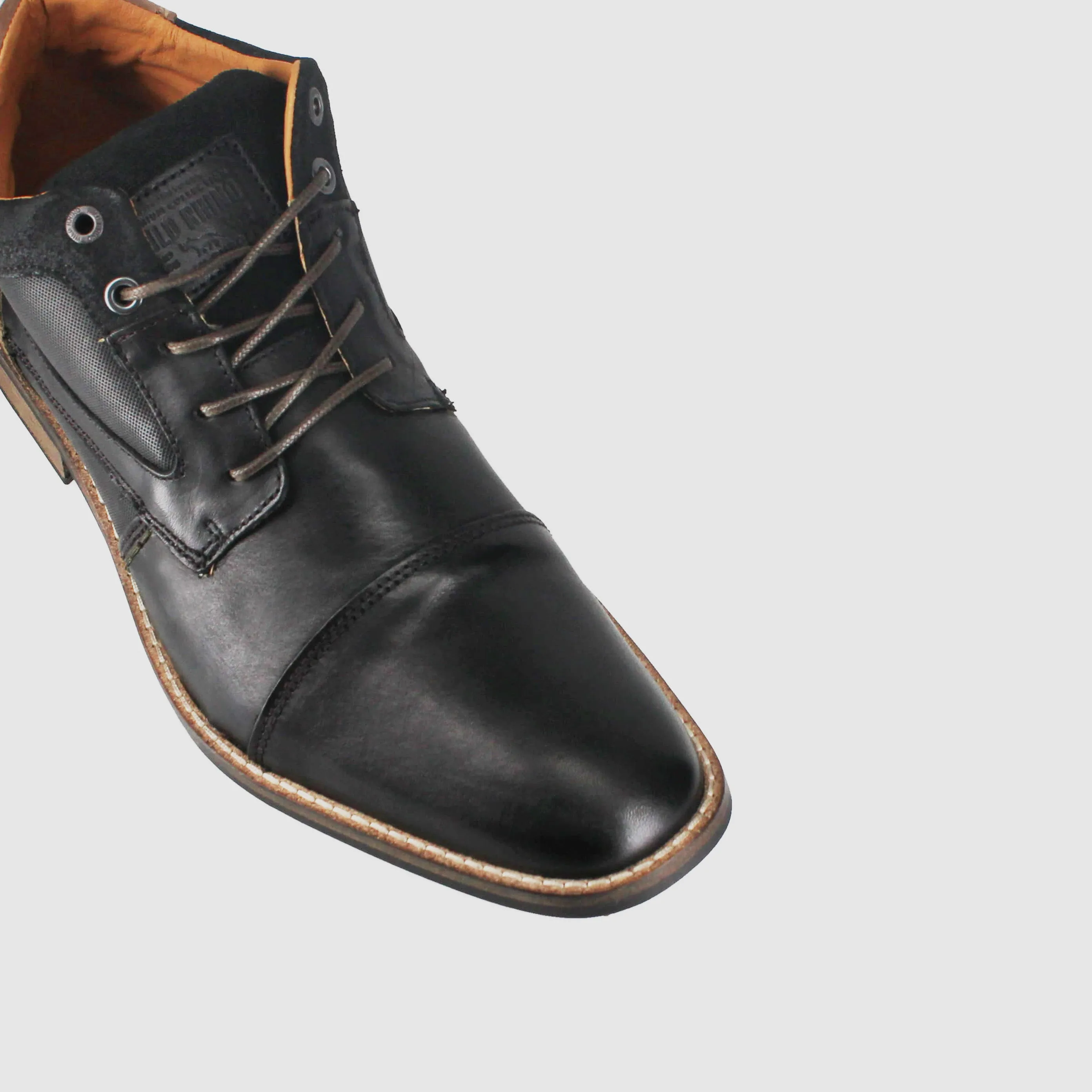 Slim Outline Classic Fit Dynamite Lace Up Boots Black