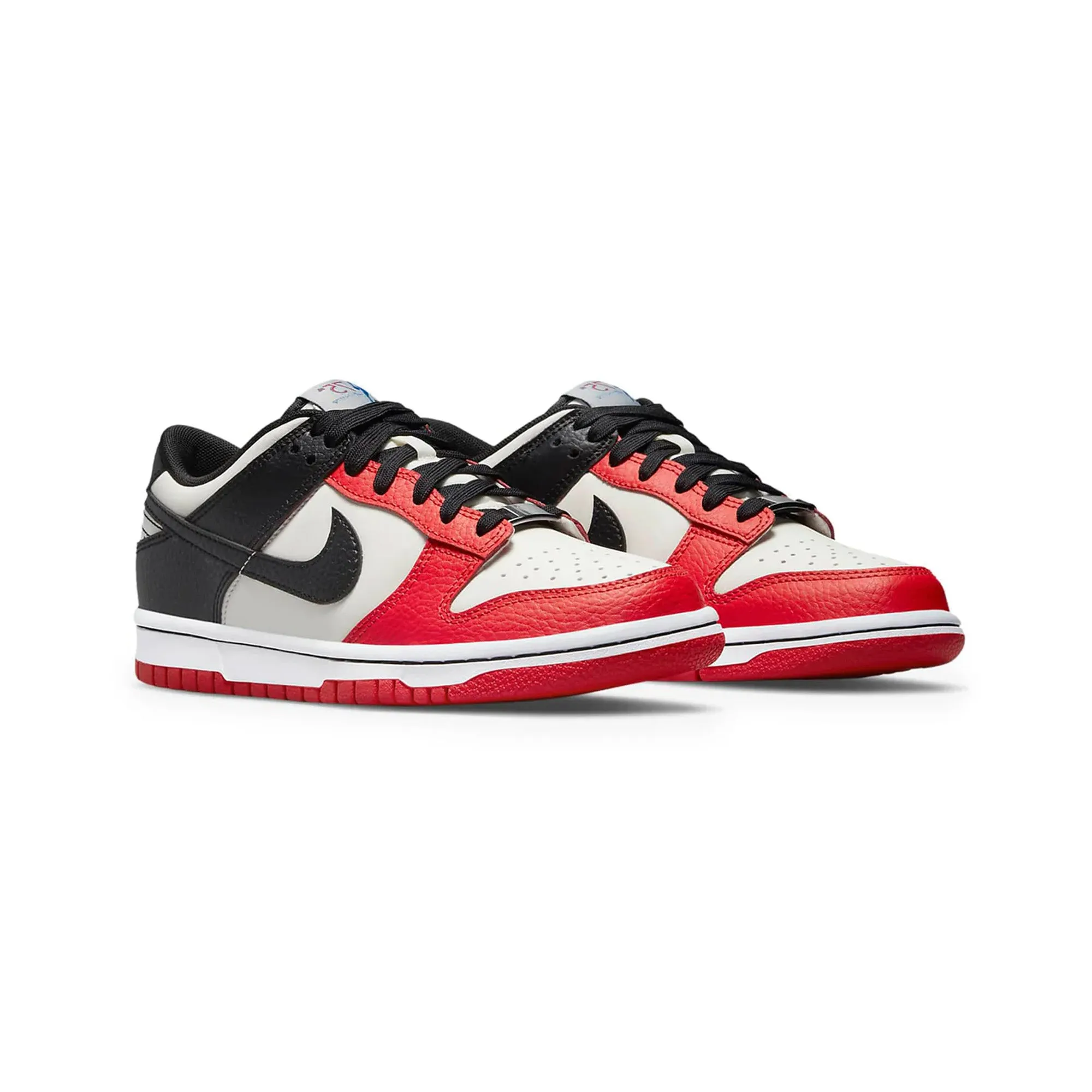 Nike Dunk Low 'EMB NBA 75th Anniversary Chicago' GS (2022) heel cup Quick Step