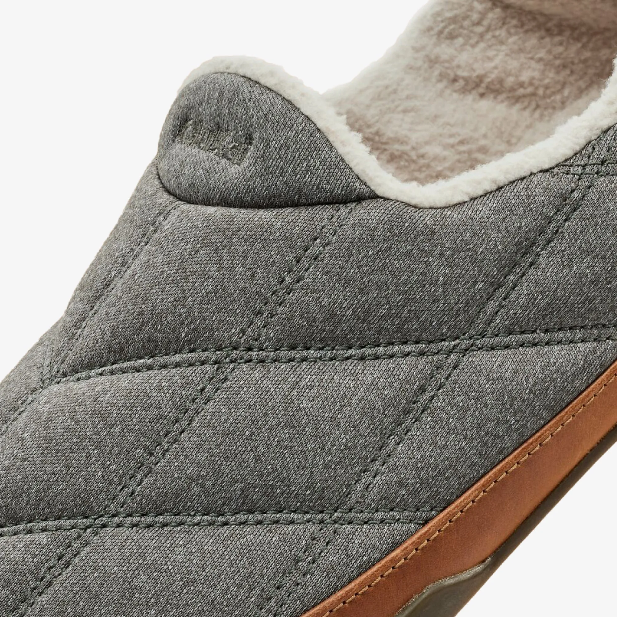 Slip Resistant Pukui  -  Ash / Ash