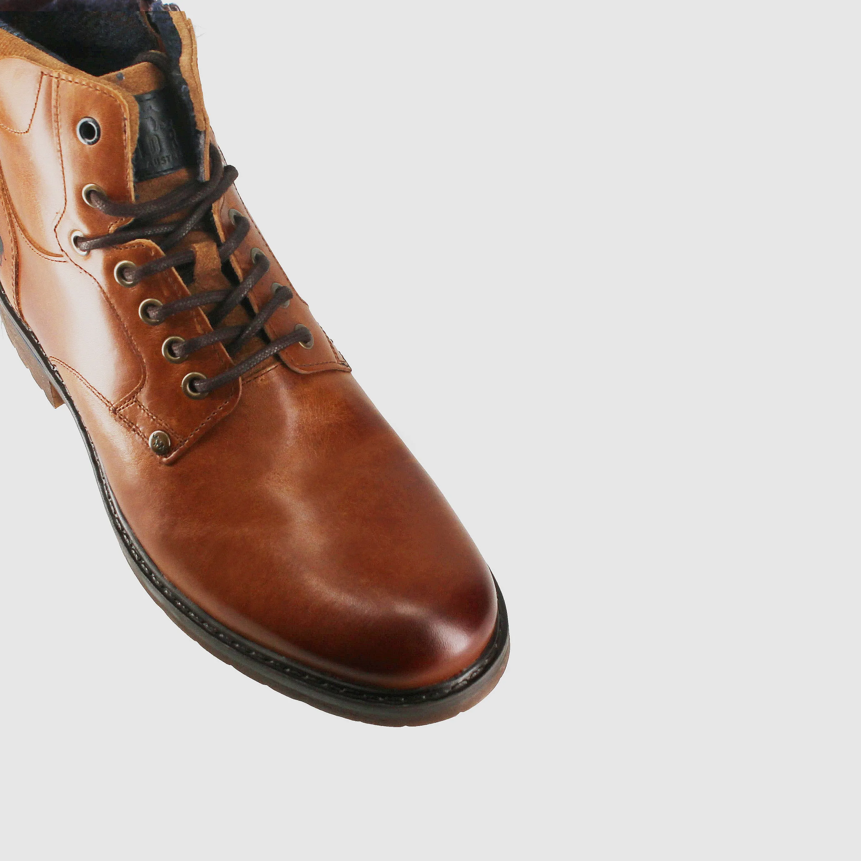 Hill Climb EVAOutsole Panama Lace Up Boots Camel