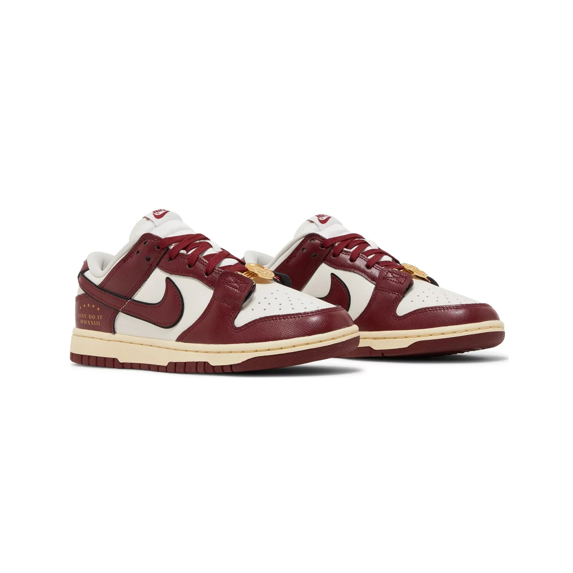 Feather Light Travel Enthusiasts Dunk Low SE 'Just Do It Sail Team Red' W (2023)