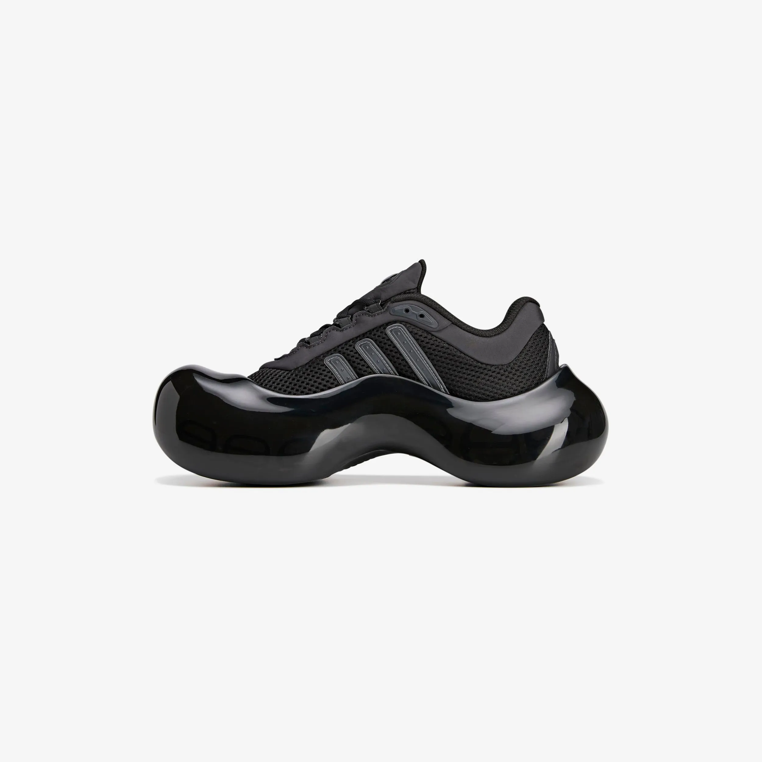 Wmns Megaride Moonrubber x Avavav Hero Walk Power Base