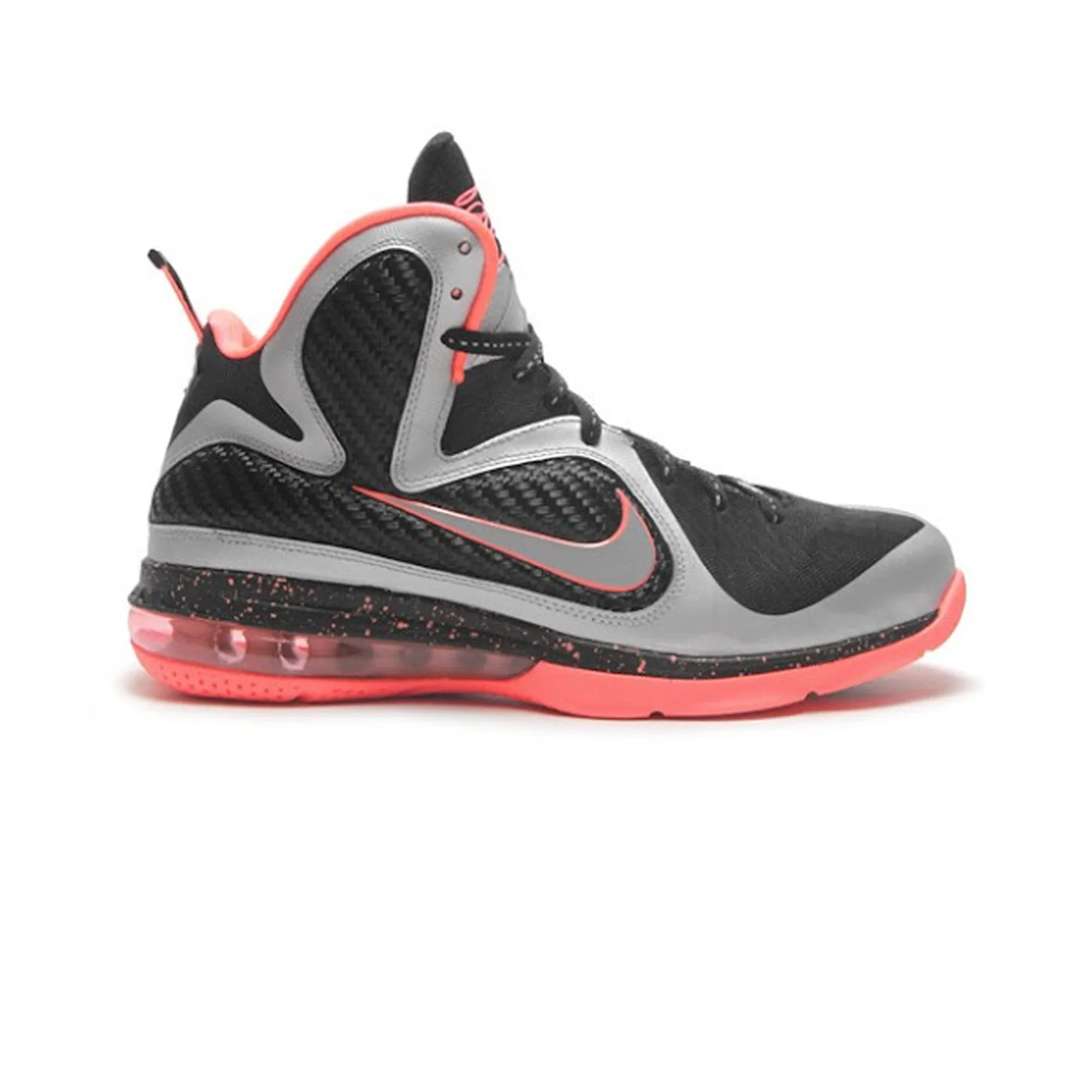 Comfort Stand Nike LeBron 9 'Mango' (2012)