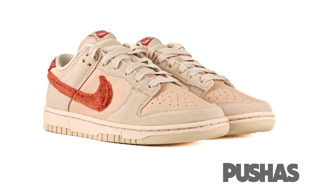 Dunk Low 'Terry Swoosh' W (2022) Training