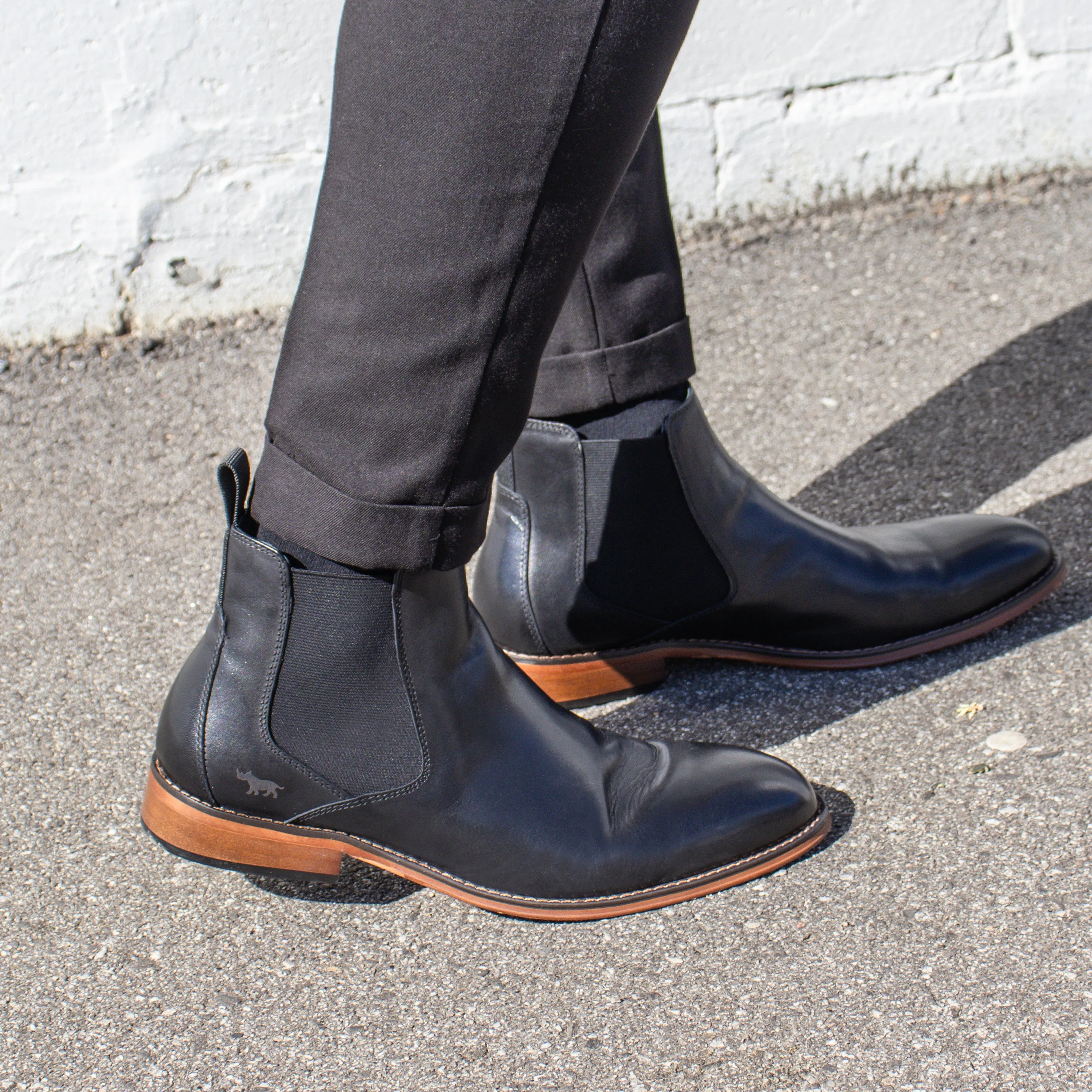 Noah Chelsea Boots Black Ultra Light Control Soft Interior Graduation Ceremony